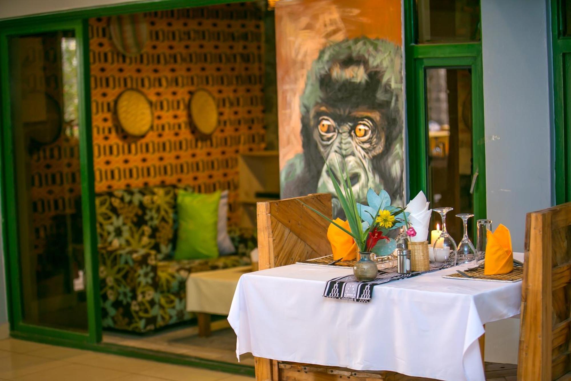Karisimbi Cave Resort Ruhengeri Buitenkant foto