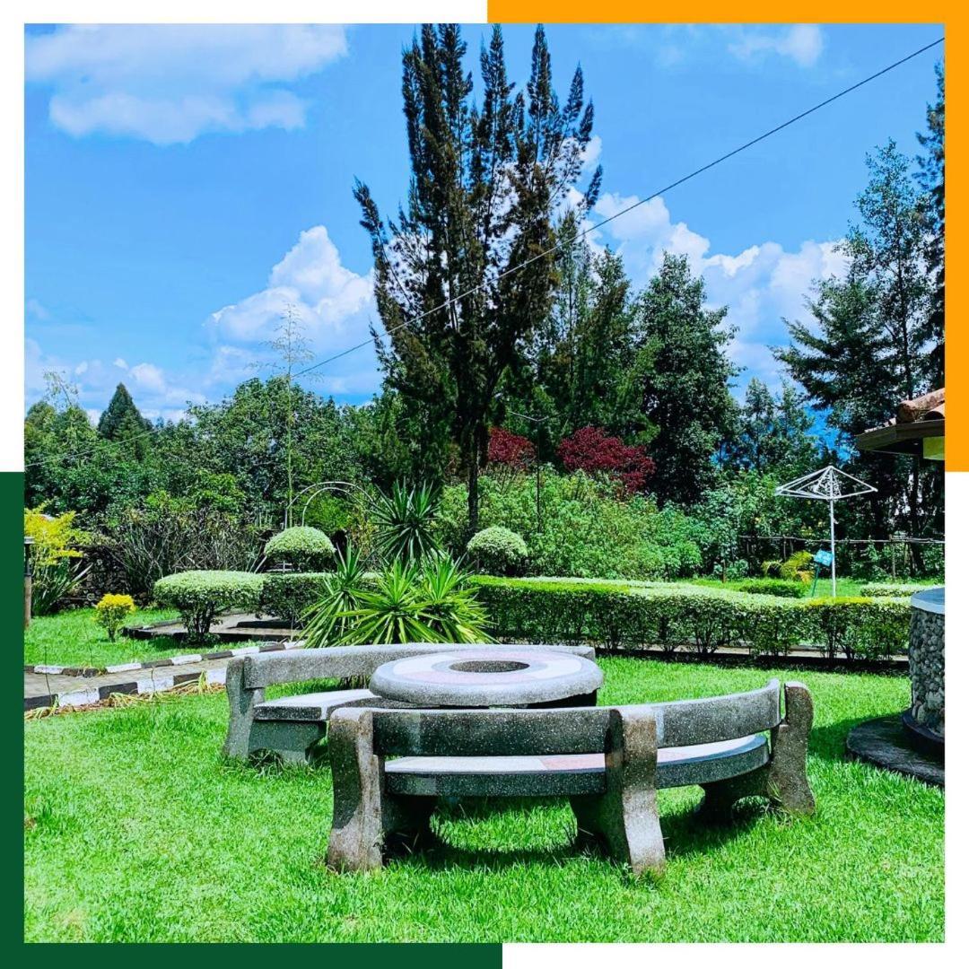 Karisimbi Cave Resort Ruhengeri Buitenkant foto